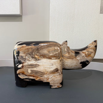 Petrified Wood Rhino Sculpture – Hand-Carved Fossil Decor